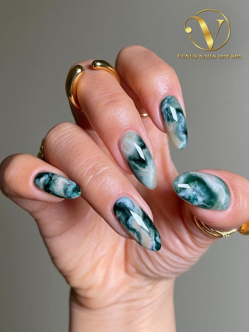 Venus Nails Day Spa